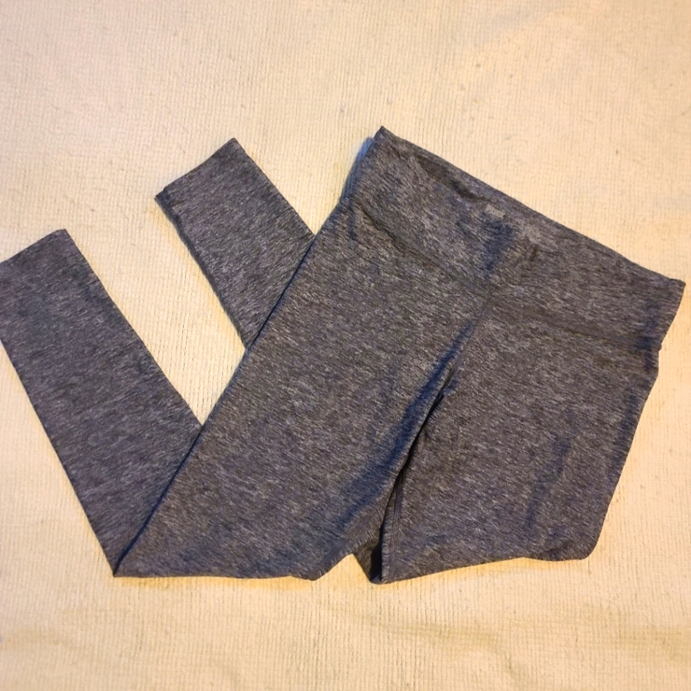 PINK Ultimate leggings active size Medium